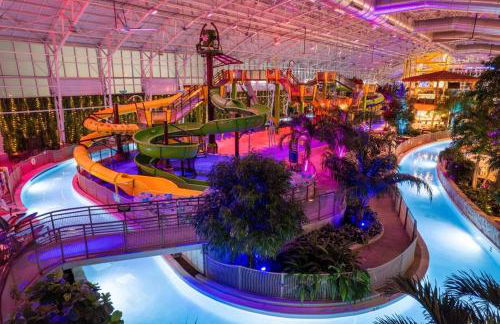 2BR 3BA Beachfront Condo CozySuites at Showboat - Foto 1