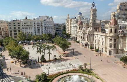 NEW DUPLEX, 2 WC, FRENTE CIUDAD DE LAS CIENCIAS Y LAS ARTES - Foto 18