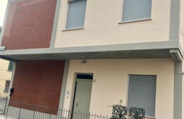 IL TORRIONE casa difronte a grandi giardini - Foto 16