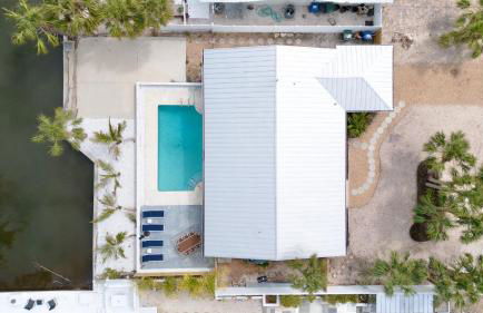 Coastal Charm - Photo 41