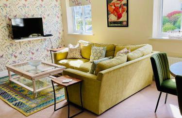 The Coach House - Photo 16