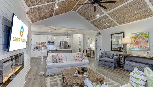 6BD Retreat for 14 with Fire Pit Patio & Lake Access - Foto 5