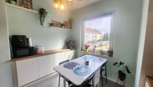 Full House 10 min to city centre, direct train to airport and self check-in - Foto 4