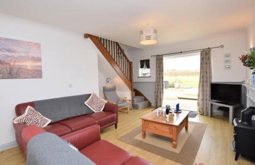 3 Bed in Brighstone oc-ic041 - Photo 5