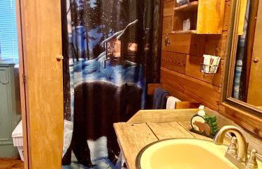 Family-Friendly Cabin Rental with Free Wi-Fi in Bitterroot Valley of Montana - Foto 6