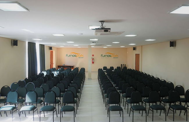 Ramada by Wyndham Furnaspark - Foto 54