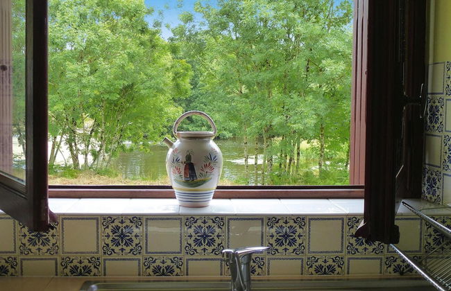 Mill in Brittany by River Aulne With Kayaks - Foto 24