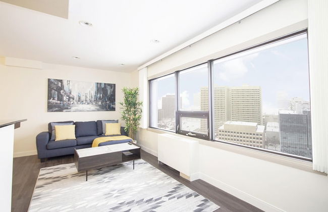 Luxurious 1bdrm Apartment With Parking and Wi-fi - Photo 18