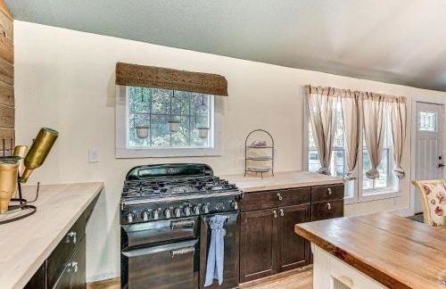 Benton Harbor Home 3 Mi to Beach Grill and Yard - Foto 6