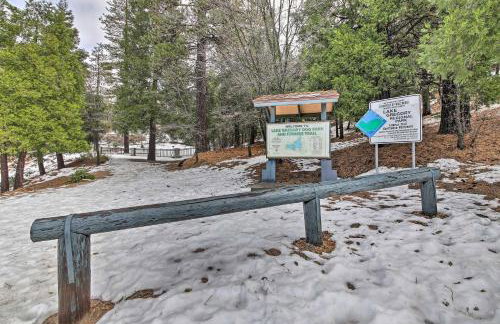 The Atomic Squirrel Lodge Lake Gregory Getaway! - Foto 38