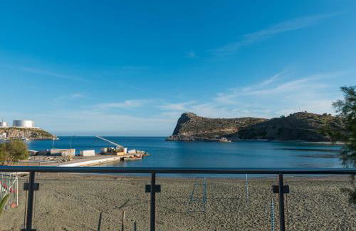 Beach Front Condo South Crete - Foto 7