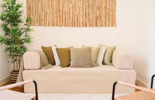 Chiado Gem Private Pool & Patio Retreat - Photo 9