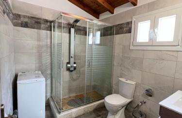 Votsalo Pool Apts - Foto 12