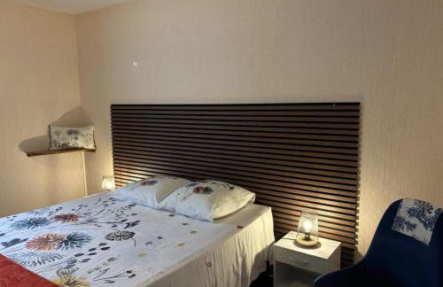 Gîte pour 6 pers avec jardin en Allier, terrasse et climatisation - FR-1-489-588 - Foto 8