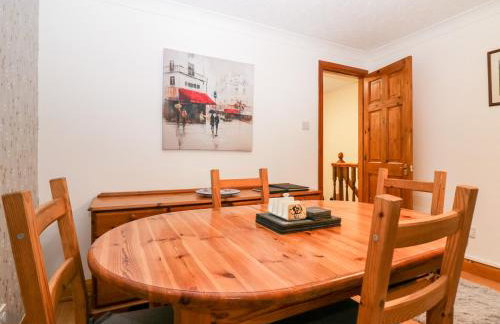 Time and Tide - Photo 13