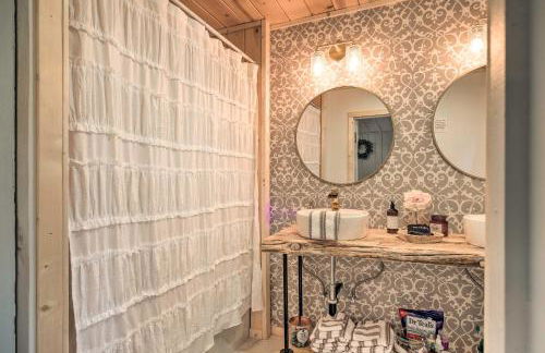 Strawberry Hill Cabin 5 Mi to Skiing and Lake - Photo 19