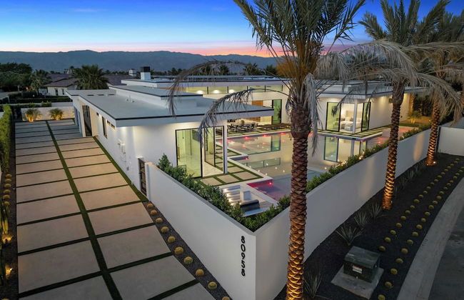 Sleeps 17 Pool & Pickleball Sun-kissed Desert Escape Bravo Villa #1 by Avantstay - Foto 11