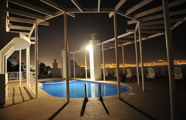 MR Mar Suites - Photo 41