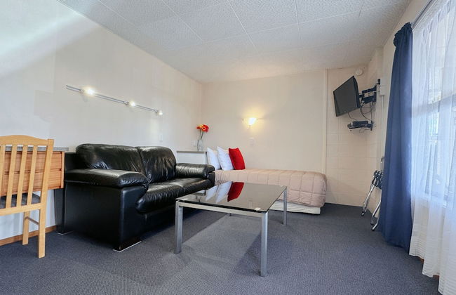 Tuki Tuki Motel - Photo 6