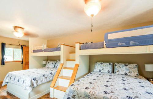 Waterfront Johnson Lake Getaway with Fire Pit! - Foto 19