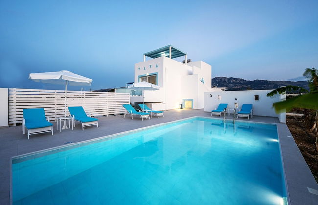 Xenos Villa 7 With a Private Pool Near the sea - Foto 1