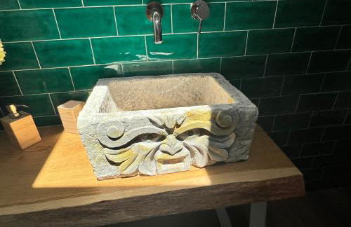 donna serena Aci Castello - Photo 33