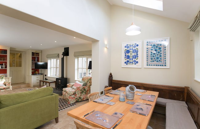 Stunning 3-bed House in a Private Hidden Valley - Foto 29