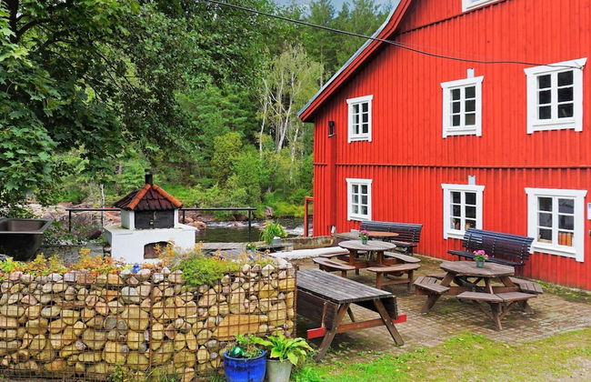 5 Person Holiday Home in Knared - Foto 18