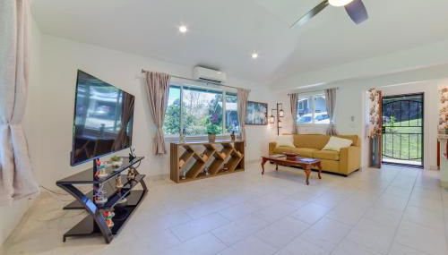 Bright Haiku Studio Patio and Rainforest View - Photo 5