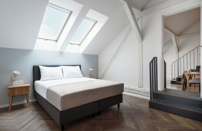 Limehome Prague Halkova - Foto 6