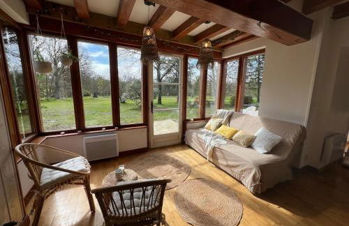 Grand gite rénové, jacuzzi, jardin, rivière, calme - Foto 13