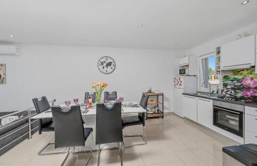 Holiday house "Sabine pink" with heated pool - Photo 16