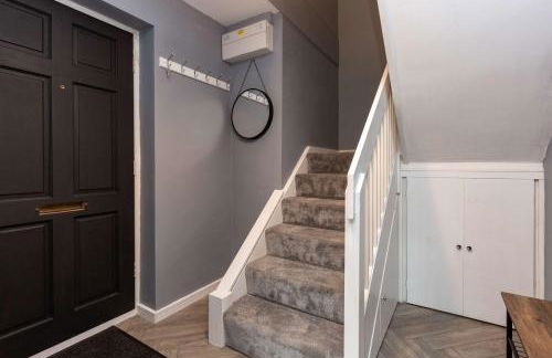 Modern & Stylish 3 Bedroom Home in Peterborough - Photo 18