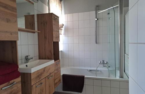 Landhauswohnung mit Terrasse im alten Ortskern, EG - Foto 5