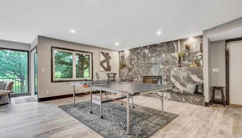 Oak Hills Estate Luxe Forest Escape Near USAFA - Foto 3