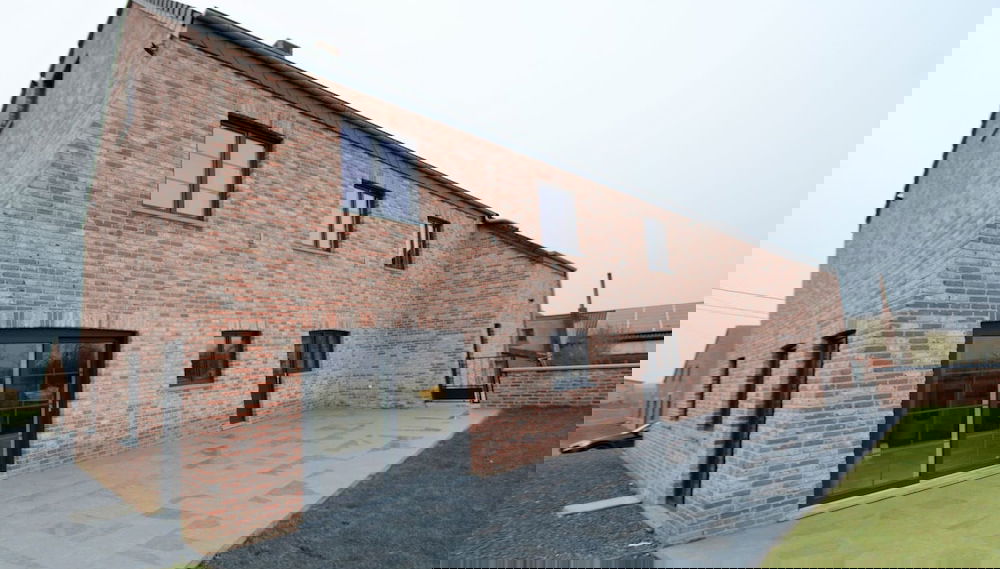 Holiday Home in Beauraing With Fenced Garden - Foto 1, Imagen principal