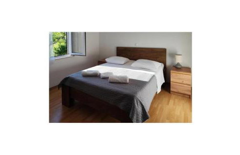 Beautiful Apartment In Omis - Photo 8