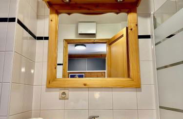 New! Charming 2-Bedroom Apartment Close to Ski Lifts - Foto 21