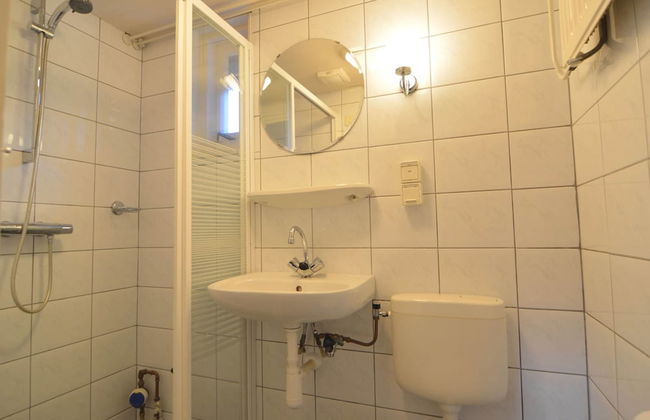 Completely Detached Bungalow in a Nature-filled Park by a Large fen - Photo 36