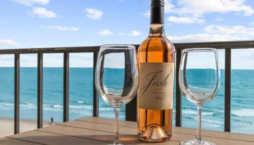 *OCEAN FRONT* Pier-adise 2Bed/2Bath, Sleeps 8 - Photo 5