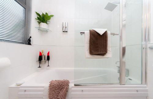 Juzz Holiday Lets - Foto 24