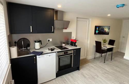 River Studio Sleeps 2 with Parking & Dog Friendly - Foto 6