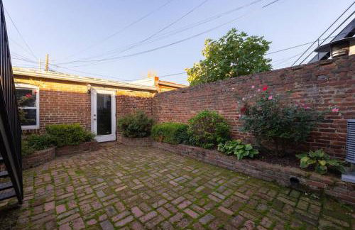 Central LUX Apartment in DC - Photo 6