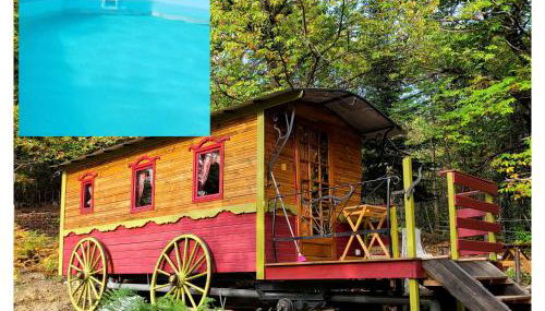 La roulotte rose rouge - Foto 1, Garden, Garden view