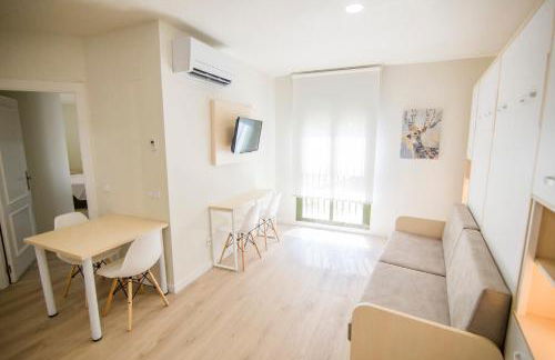 Apartamentos Plaza de Santiago - Estudios Turisticos - 1 LLAVE - Foto 53