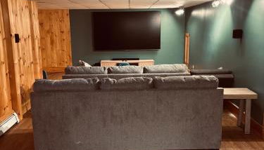 Gray Woodland Escape Golf, Pool & Cinema home - Foto 2