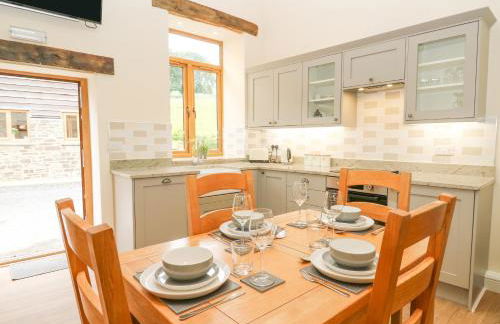 The Stables - Photo 14