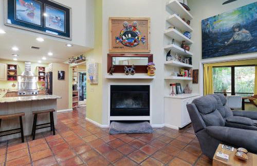 Beach Paradise Getaway - 200ft from Beach! - Foto 56