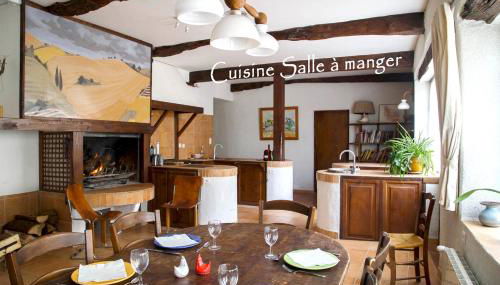 Villa spacieuse à Crastes avec piscine privée et vue montagne - Photo 5