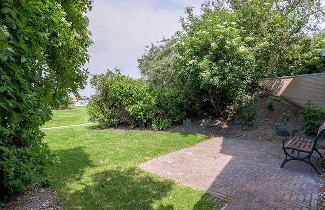 Thatched Villa With Bath in a Holiday Park - Foto 23